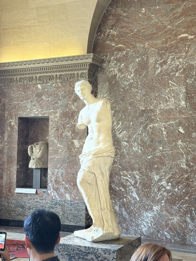 Photo from Day 3, Louvre, Place des Vosges, Notre-Dame