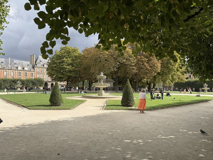 Photo from Day 3, Louvre, Place des Vosges, Notre-Dame